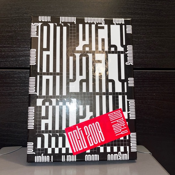 NCT 2018 Empathy - Picture 1 of 1